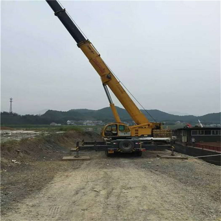 莱阳重型吊车租赁费用